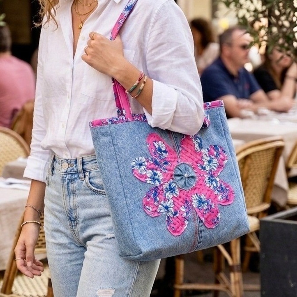 Upcycled Denim Tote Bag Women Blue Pink Great Floral Applique Boho Hippie 14x12"